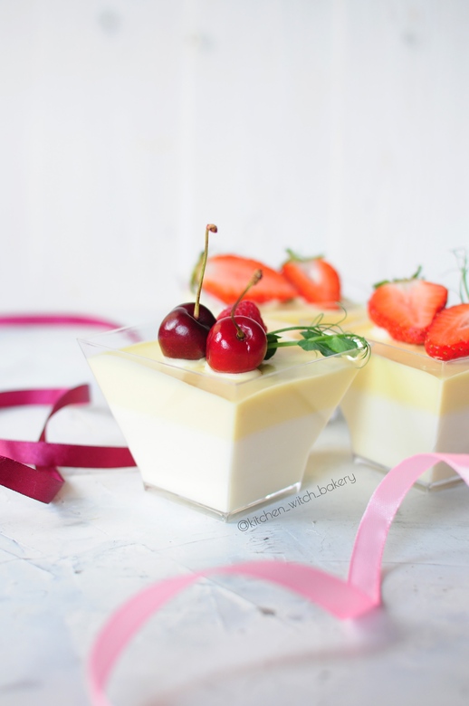 Двухслойные муссовые трайфлы