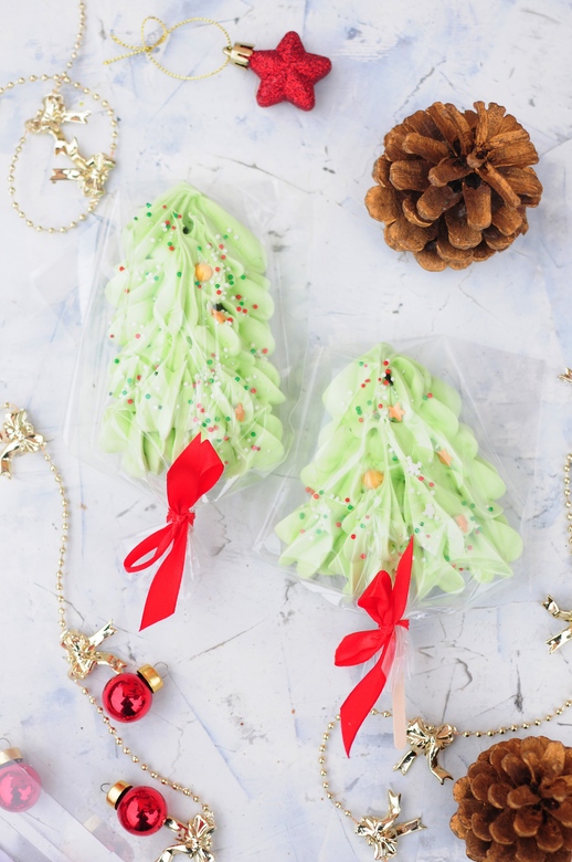 Безе-ёлочки