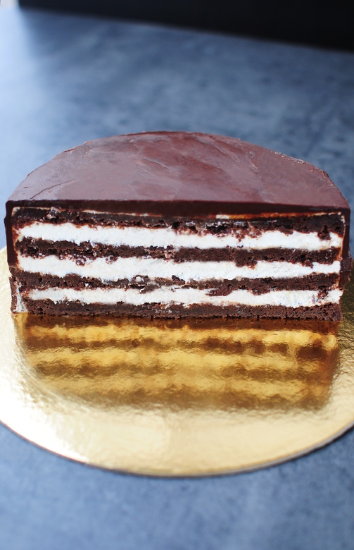 брауни, торт брауни, брауни разрез, брауни с сырно-сливочным кремом